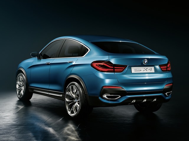 BMW X4 - вид сзади